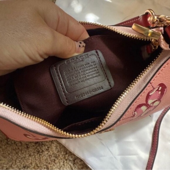Coach Teri Shoulder Bag With Cherry Print NWT - Picture 6 of 6